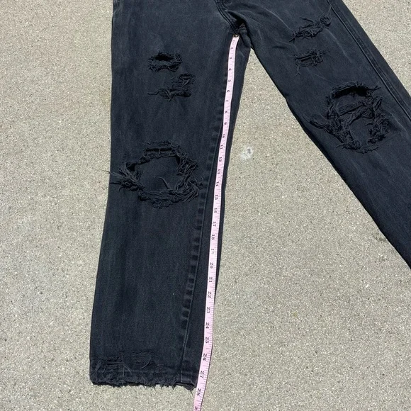 Vintage Rocky Mountain Clothing Co. Distressed High Waisted Jeans size 28/7
